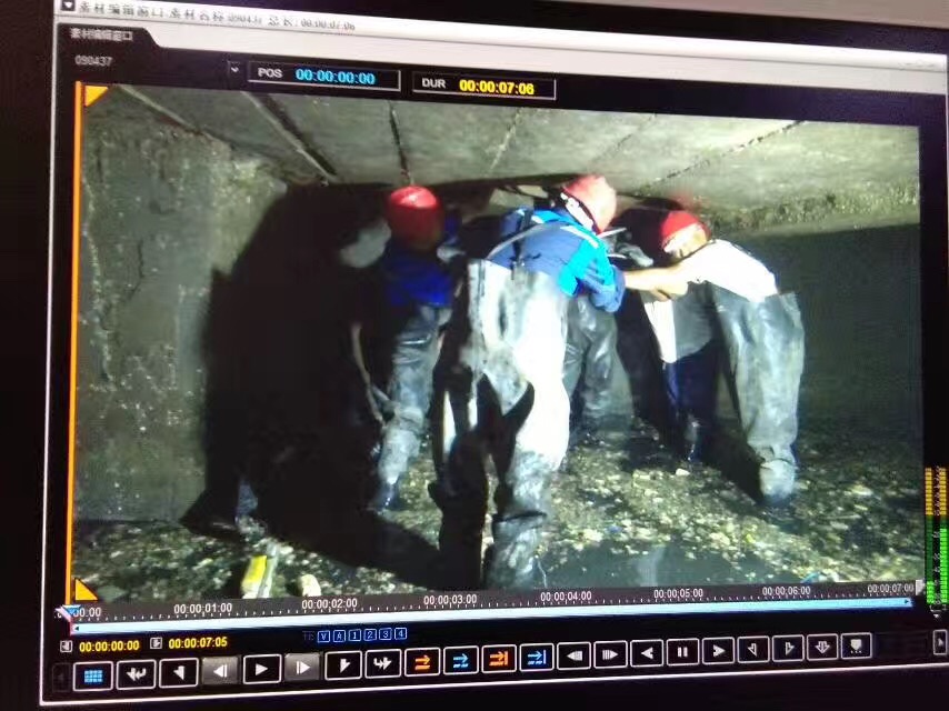 市政設(shè)施管理處冒酷暑堅守工作