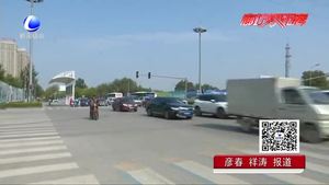 交警支隊(duì)助力防治大氣污染 嚴(yán)格管控高排放車(chē)輛