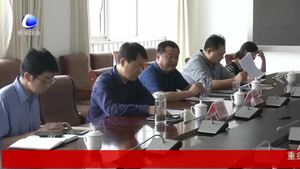 市大氣辦協(xié)調(diào)市三區(qū)和市直相關(guān)部門處罰違法違規(guī)問題