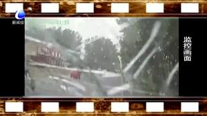 國(guó)道上強(qiáng)行超車釀事故