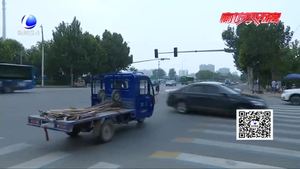 大雨過后紅綠燈“罷工” 市民盼早日恢復(fù)