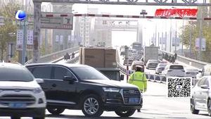 電三輪超高卸貨 自身安全難保障