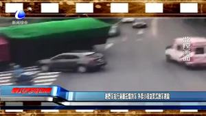 越野車(chē)搶行逼翻拉煤貨車(chē) 外賣(mài)小哥劃槳式倒車(chē)避險(xiǎn)