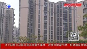 高樓起火逃生通道被堵死？消防員提醒自救要講究方法