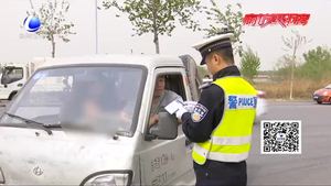 零距離?交通：市交警部門開展農(nóng)村道路交通秩序整治行動