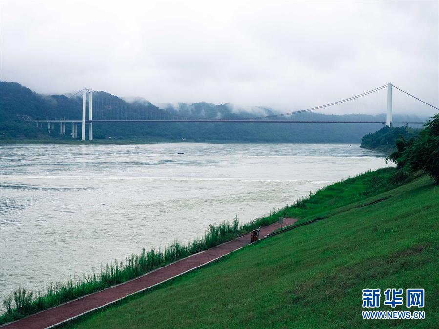 （圖文互動(dòng)）（2）清江一曲抱城流——“萬里長江第一城”的環(huán)保觀察