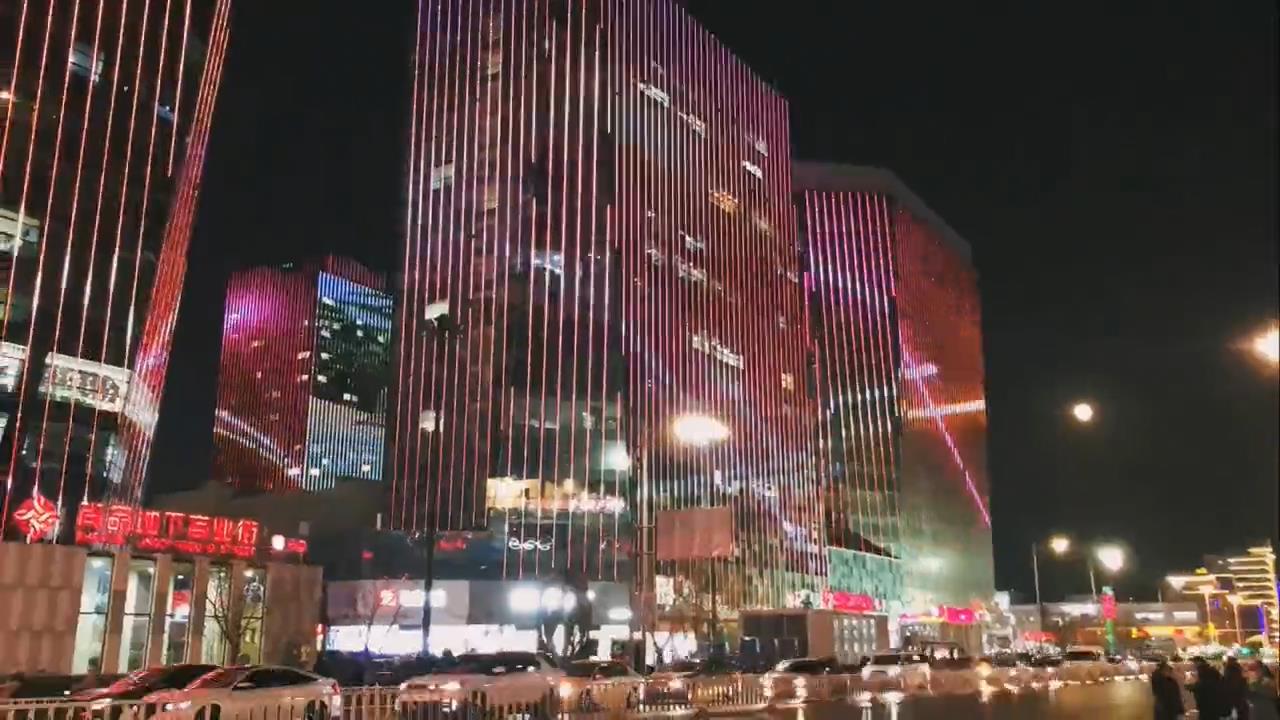 月色下廊坊迷人夜景之萬達(dá)廣場(chǎng)