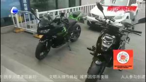 零距離·交通：市交警一大隊(duì)嚴(yán)查違法摩托車 開展新一輪專項(xiàng)整治行動